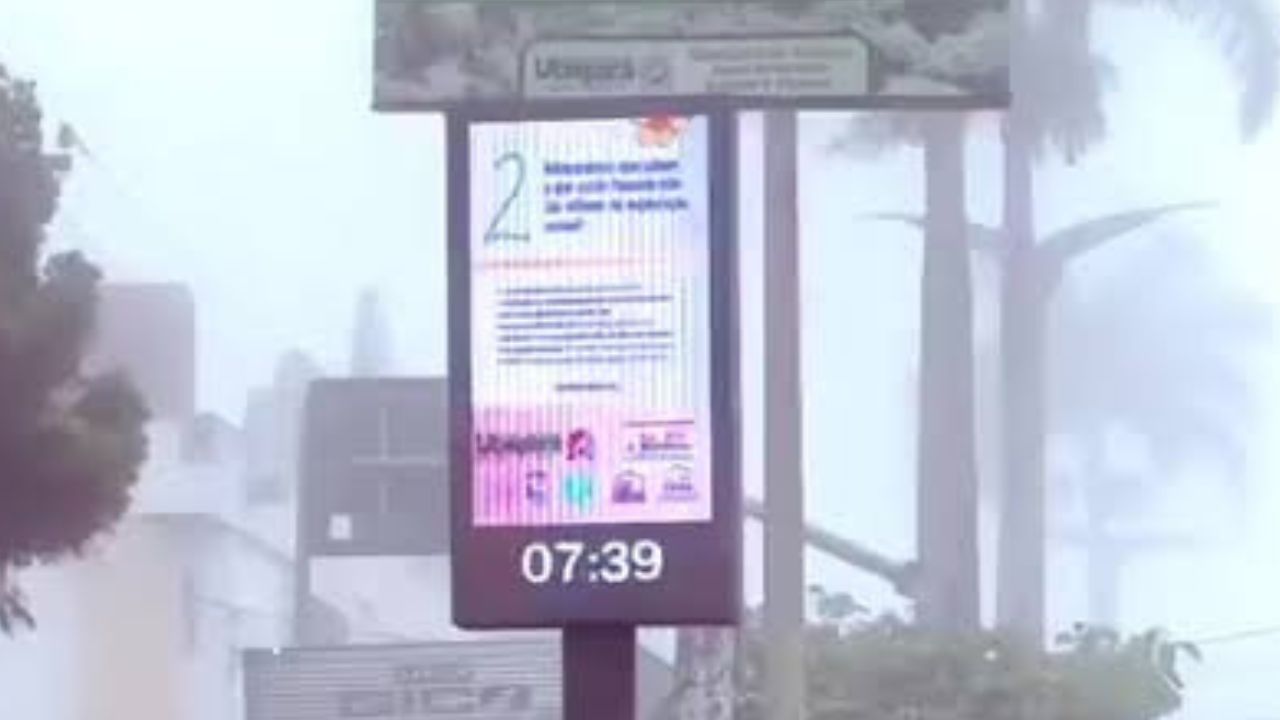 Telão da prefeitura de Ubajara exibe filme pornográfico